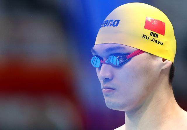 开云体育-张雨霏50自晋级 4X100混接力中国男女队先后过关